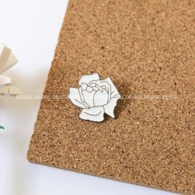 تصویر پین گل سفید - کد643 