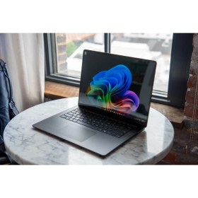 تصویر لپ تاپ ۱۵ اینچی مایکروسافت Surface Laptop 7 Copilot Plus PC 