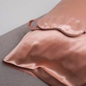 تصویر یک جفت روبالشتی ساتن گلبهی سایز 50 در ۷۰ زیپدار satin pillow cases