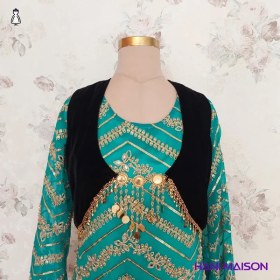 تصویر ست کامل لباس کردی همراه با جلیقه هانی مزون 