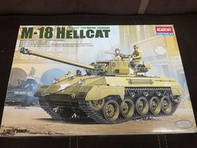 تصویر کیت تانک M-18 Hellcat برند ACADEMY مقیاس 135 