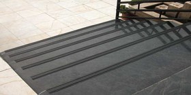 تصویر ترمز پله لاستیکی 