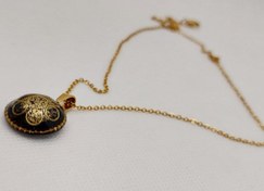 تصویر گردنبد رزینی طرح هنگ درام 