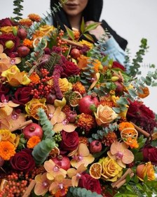 تصویر تزیین سبد گل و میوه شب یلدا 