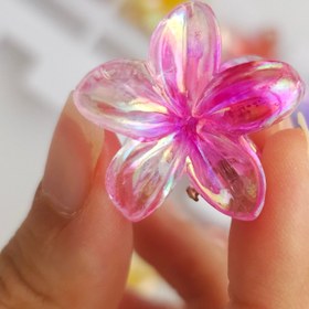 تصویر گلسر شیشه ای سایز مینی 4 سانتی طرح پلومریا رنگی Plumeria hair clip