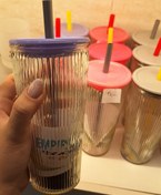 تصویر لیوان اسموتی نی دار 