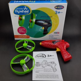 تصویر تفنگ فرفره ای خردسال 