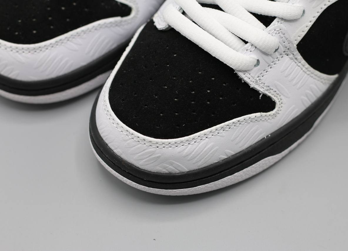 خرید و قیمت کفش کژوال نایک اس بی دانک سفید مشکی Nike Sb Dunk