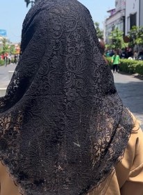 تصویر مینی اسکارف دور گیپور 