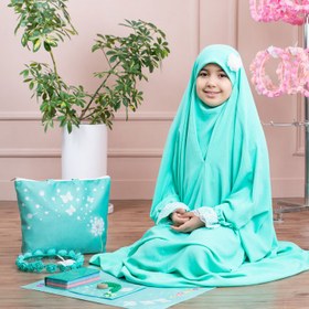 تصویر چادر جشن تکلیف آلا 