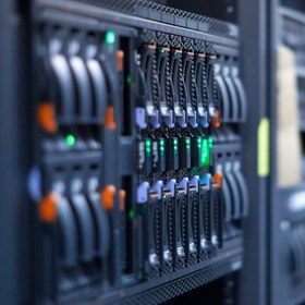 تصویر مجازی سازی سرور با VMware ESXi Server Virtualization