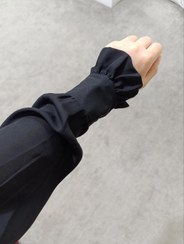 تصویر ساق دست شومیز مچ چین دار مشکی 