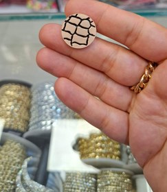 تصویر دکمه فلزی - سایز 1 