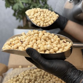 تصویر مغز فندق خام موکا 