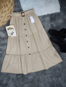 تصویر فروشگاه گالری پوشاک گلپوش قشم