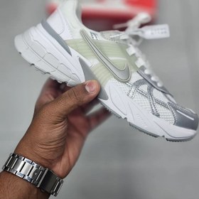 تصویر نایکی وی تو کی ران Nike V2k Run