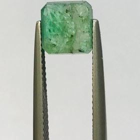 تصویر نگین زمرد زامبیا سایز 8*8 