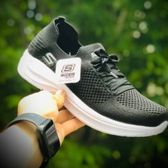 تصویر کفش پیاده روی اسکیچرز زنانه رنگ مشکی و طوسی Skechers