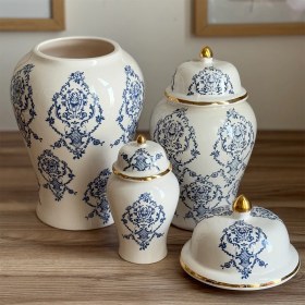 تصویر جینجرجار داماس قلم آبی 