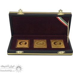 تصویر سری تمبر طلا 25 گرمی یادبود تاجگذاری بدون مینا - با جعبه - PF - محمد رضا شاه "iran 25 gram's coronation memorial gold stamp - PF - mohammad reza shah"