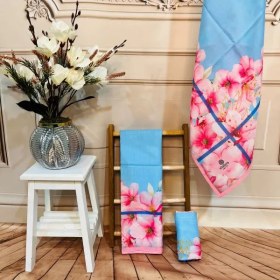 تصویر روسری آبی صورتی 