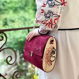 تصویر کیف رودوشی طرح هیچ 