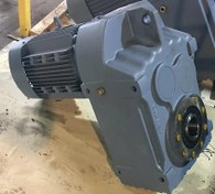 تصویر الکترو گیربکس اویز ۴ کیلووات خروجی ۳۰ دور - هالو شفت ( نو ) hollow shaft gearbox