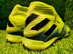 تصویر کتونی کفش استوک ریز اورجینال آدیداس سایز۴۲ Football shoe