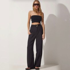 تصویر شلوار پارچه‌ای زنانه مشکی ترک راسته و گشاد 