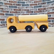 تصویر کامیون تانکر چوبی Wooden tanker truck