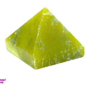 تصویر هرم سنگ یشم کد 01 