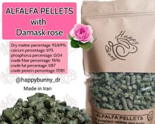 تصویر پلت یونجه با طعم گل‌محمدی 