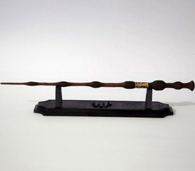 تصویر چوب‌دستی دامبلدور 