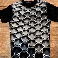 تصویر تیشرت مشکی سه بعدی سایز M 