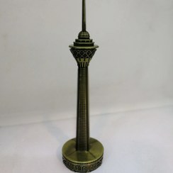 تصویر مجسمه برج میلاد فلزی 