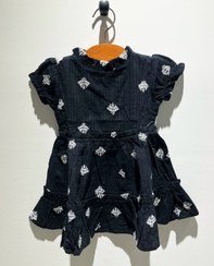 تصویر پیراهن لینن مشکی با گلدوزی سفید بچه‌گانه سایز 8 سال 