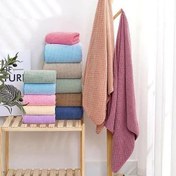 تصویر حوله استخری پولیشی زنبوری سایز 140×70 