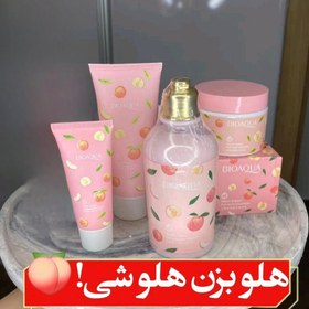 تصویر پک هلو پک آرایشی باکس آرایشی هلو ۴ تیکه شامل لوسیون هلو و فوم و کرم مرطوب کننده و اسکراب بدن 