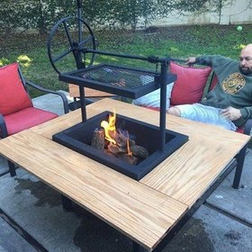 تصویر میز آتشدان و گریل 