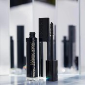 تصویر ریمل بورژوآ مدل اولترا بلاک حجیم کننده Bourjois Volume Reveal Ultra Black Mascara 