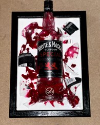 تصویر تابلو بطری شکسته و رزین 25×35 