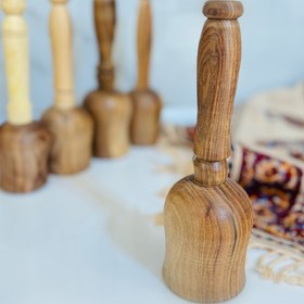 تصویر گوشتکوب چوبی سنتی / ابزار کاربردی آشپزخانه 
