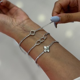 تصویر دستبند تنیسی ظریف 