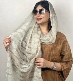 تصویر حریر میله ‌ای - شکلاتی 