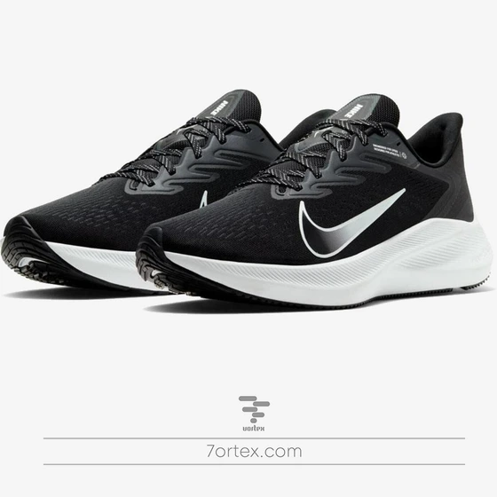 Nike winflo hotsell 4 black