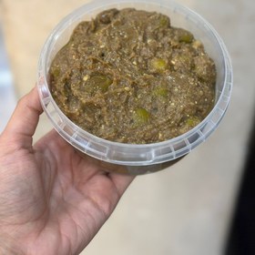 تصویر زیتون پرورده گردویی 