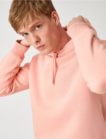 تصویر سویشرت کلاهدار ساده با بافت برجسته برند Koton Basic Hooded Sweatshirt Raised