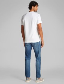 تصویر تی‌شرت گردن گرد با طرح چاپی برند calvin klein jeans Print Crew Neck T-Shirt