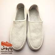 تصویر گیوه مردانه طبی رنگ سفید از نخ پنبه 