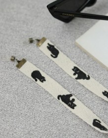 تصویر بند عینک طرح گربه 